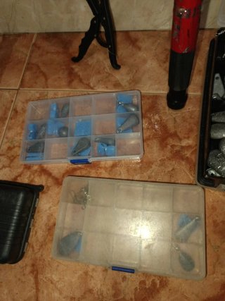 2 Cañas de Pescar con Carretes y Accesorios