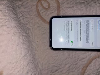 iPhone 11 Negro/Gris Espacial