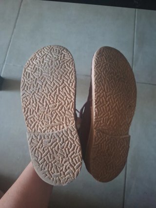 Botines serraje burdeos talla 32