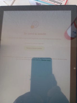 Tablet Negra con tarjeta sim