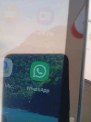 Tablet Negra con tarjeta sim