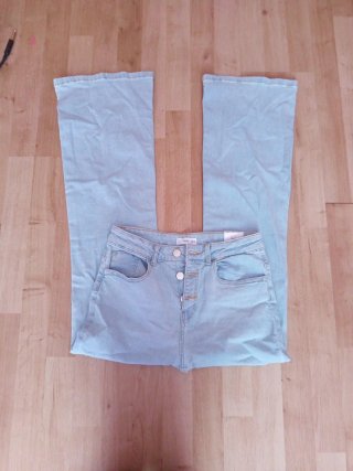 Pantalón vaquero campana Mango azul