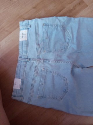 Pantalón vaquero campana Mango azul