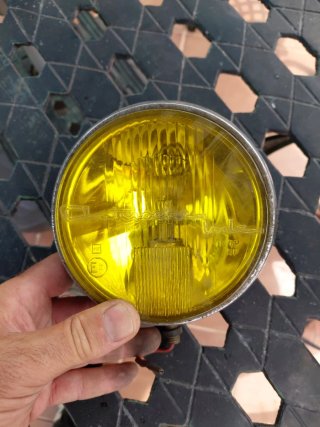 Faros y ópticas amarillas varias marcas