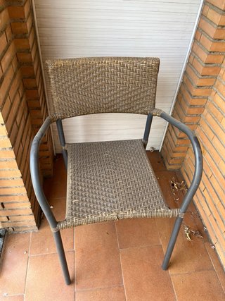 Conjunto de terraza mesa y 2 sillas