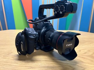 Cámara Cine Digital Canon EOS C100