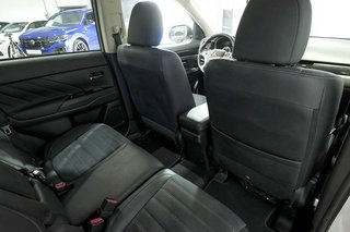 Mitsubishi Outlander   2.0 PHEV Kaiteki Auto 4WD