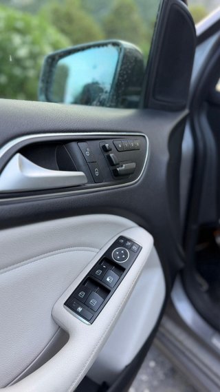 Mercedes-Benz Clase B 180 cdi