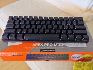 Steelseries Apex Pro Mini Teclado Hall Effect