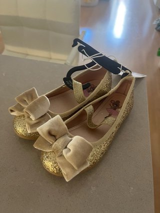 Zapatos H&M Niña Dorados con Lazo