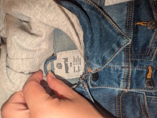 Chaqueta vaquera con capucha niño