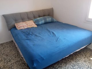 Cama King Size con Cabecero Tapizado