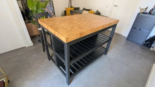 Isla y Mesa comedor y 2 taburetes IKEA VADHOLMA