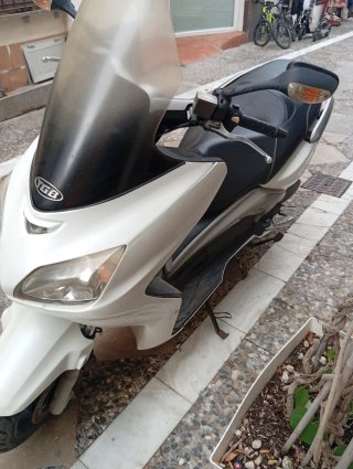 TGB Maxi Scooter Negro/Plata