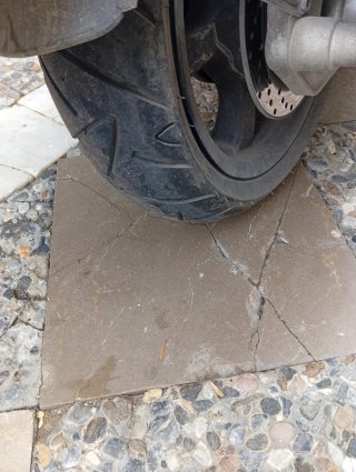 TGB Maxi Scooter Negro/Plata