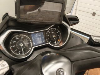 Yamaha xmax 300 tech max
