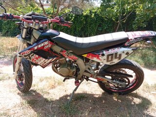 Derbi Senda SM 49cc vendo o cambio por 125 de gas