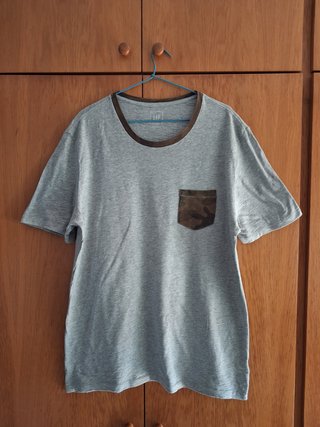 Camiseta GAP Gris Manga Corta Talla M