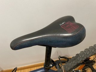 Bicicleta mediana azul BTWIN