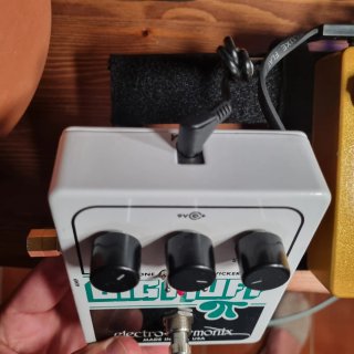 Electro-Harmonix Big Muff Pi pedal