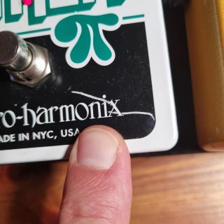 Electro-Harmonix Big Muff Pi pedal
