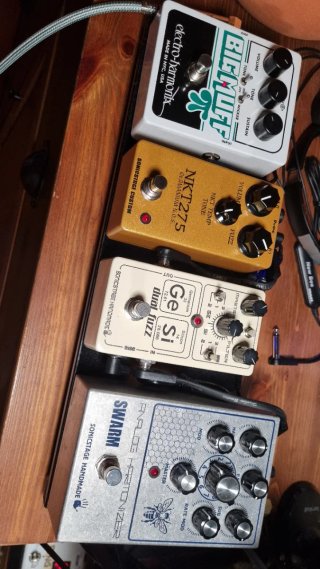 Electro-Harmonix Big Muff Pi pedal