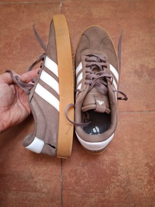 Zapatillas ON Running Negras y Blancas