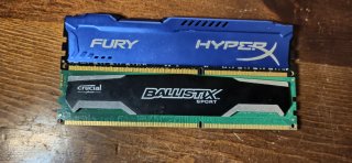 DDR3 PC3-10600E 4x Samsung 2GB