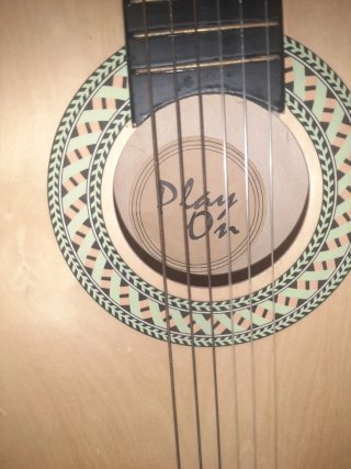 Guitarra Acústica PLAY ON