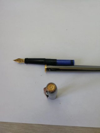 Pluma Estilográfica Elysée Vintage Dorada