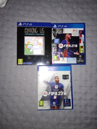 Fifa23 e Among Us Crewmate Edition e FIFA21