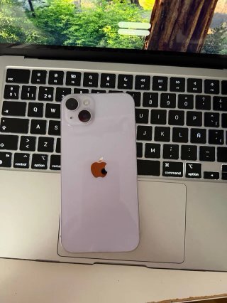 Iphone 14 Plus 256GB Morado como nuevo!!