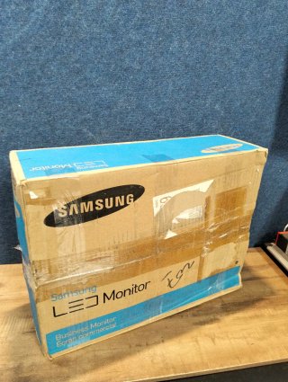Monitor Samsung S19E450 19" LED VGA DVI