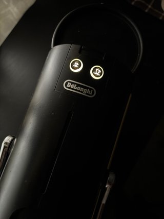 Cafetera Nespresso Pixie
