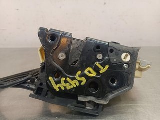 CERRADURA PUERTA TRASERA DERECHA VOLKSWAGEN PASSA