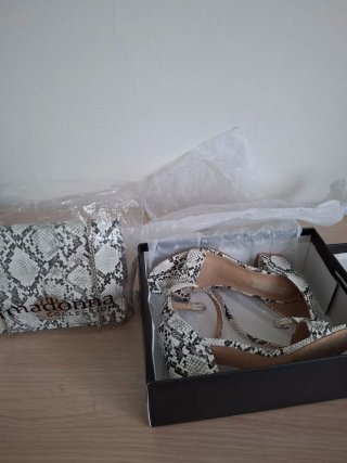 Set Primadonna Sandali 37 tacco medio e borsetta