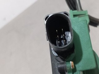 CERRADURA PUERTA TRASERA DERECHA SKODA OCTAVIA BE