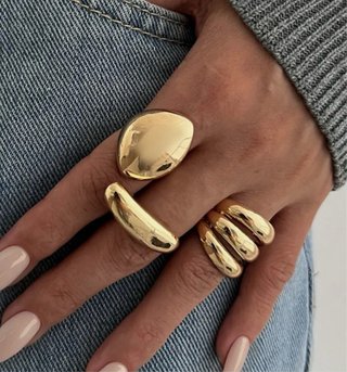 Conjunto de 3 anillos dorados