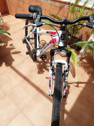 Bicicleta BTwin MTB Blanca