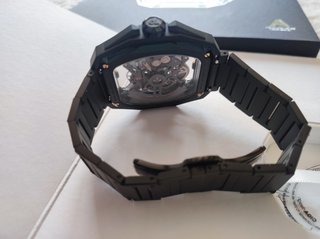 Reloj CIGA Design Hunter Esqueleto Negro y dorado