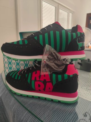 Zapatillas FRE BE con perro