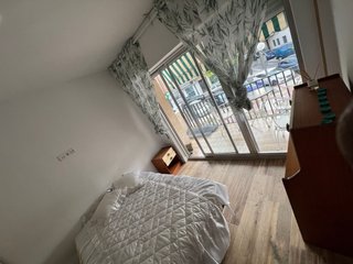 Se alquila habitacion