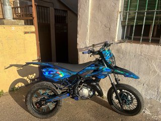 Beta RRT Supermotard Azul y Negra