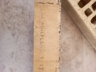 Ladrillo crema/amarillo malpesa 17/1 son total 17