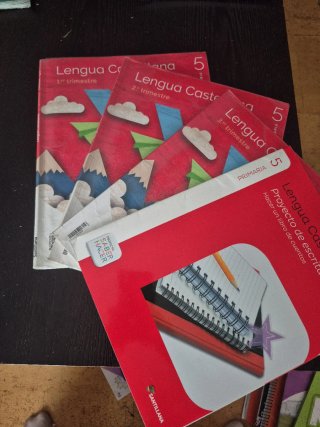 Lengua Santillana, 5°. CONSTRUYENDO MUNDOS