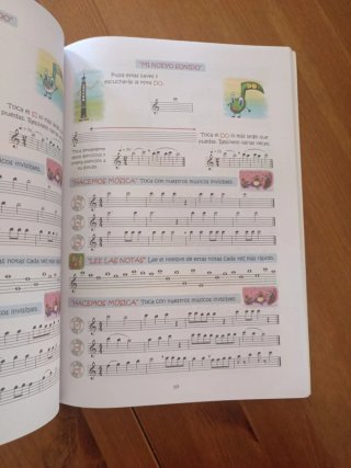 Libro de Música Oboe Escalando por el Mundo