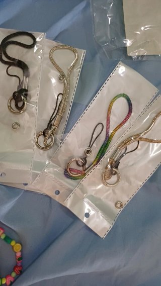 Llavero para móvil con cadena