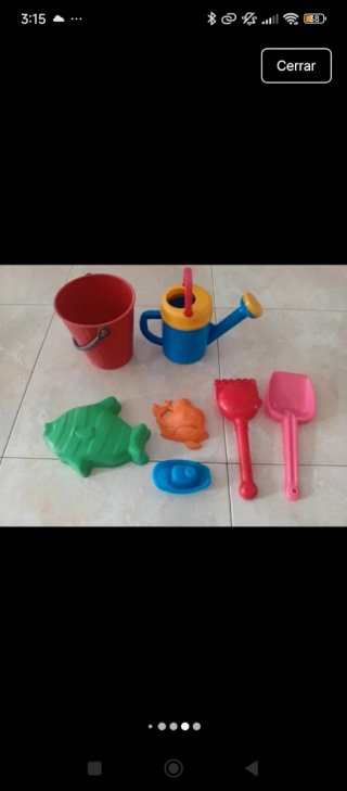 Juguetes de Playa: Cubo, Regadera y Moldes
