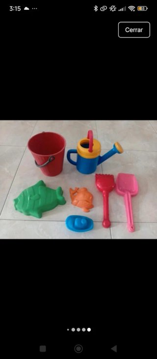 Juguetes de Playa: Cubo, Regadera y Moldes
