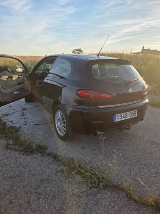 Alfa Romeo 147 2004